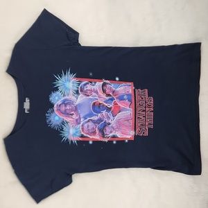 Stranger Things Netflix tee Girl's Size XL (14-16)